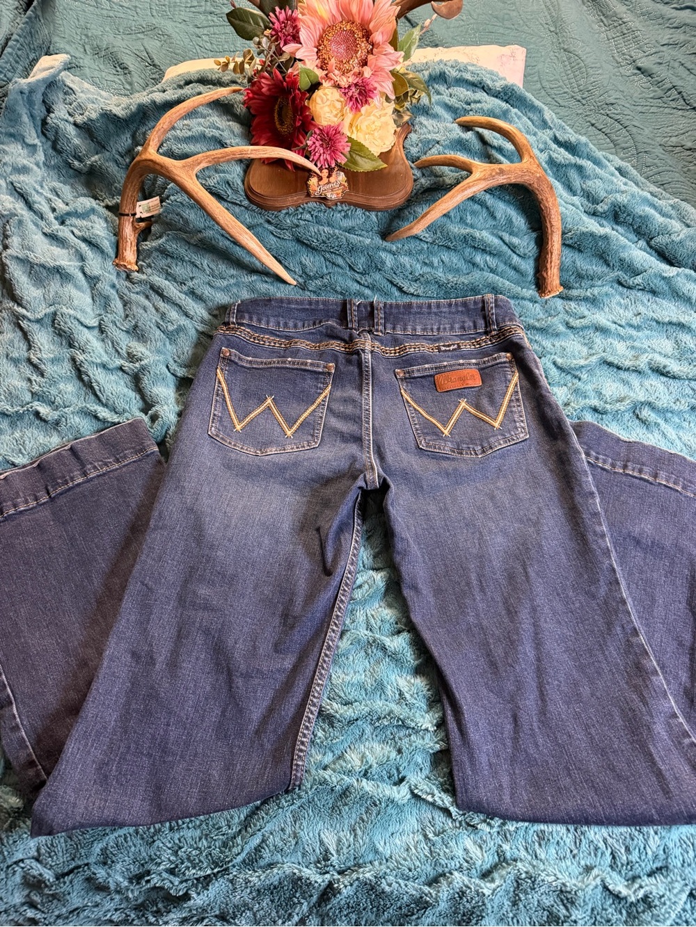 Wrangler Women’s 11/34 Western Bootcut Jeans W Pocket Stretch Dark Wash